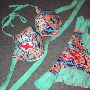 PATTERNED PUSH UP SWIM SUIT